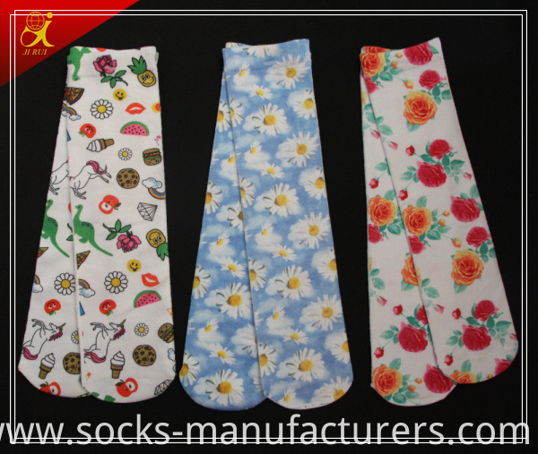 High Quality Sublimation Socks for Spring Wearing